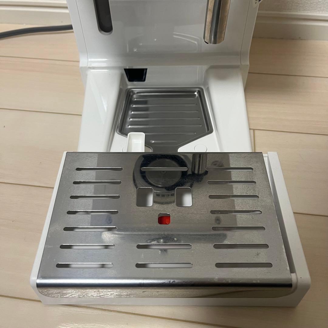 デロンギアクティブ　エスプレッソ・カプチーノメーカー ECP3220J-W