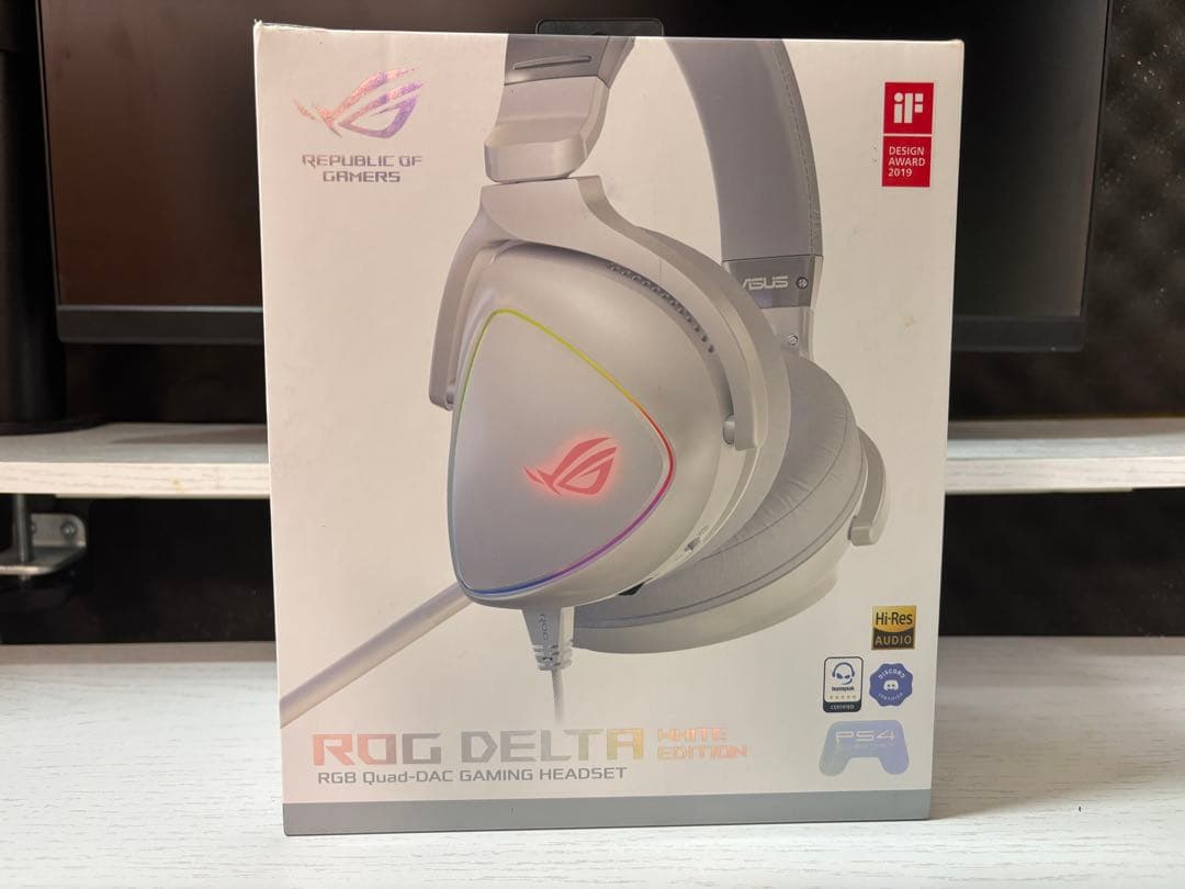 ASUS ROG ゲーミングヘッドセット ホワイト