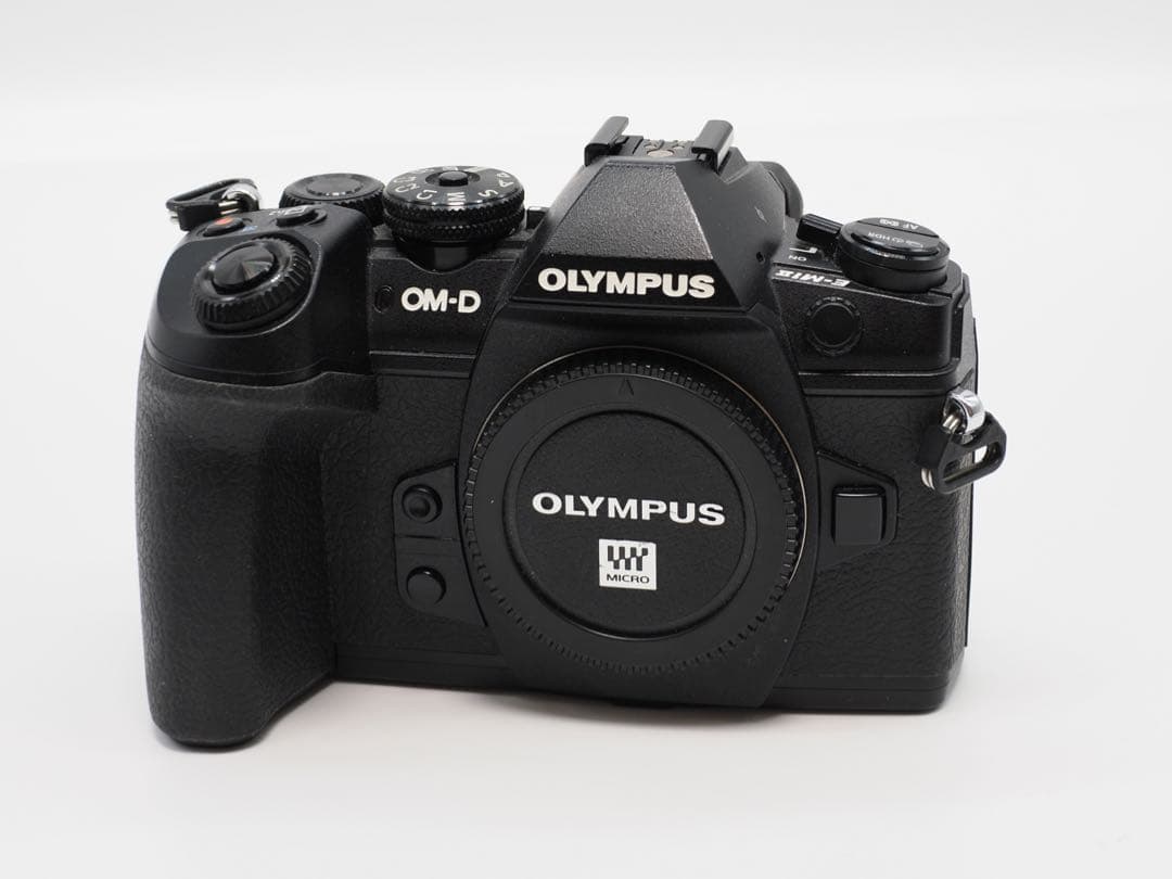 【シャッター回数4950回】OLYMPUS OM-D EM-1 MarkⅡボディ