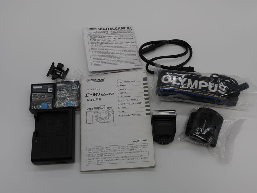 【シャッター回数4950回】OLYMPUS OM-D EM-1 MarkⅡボディ