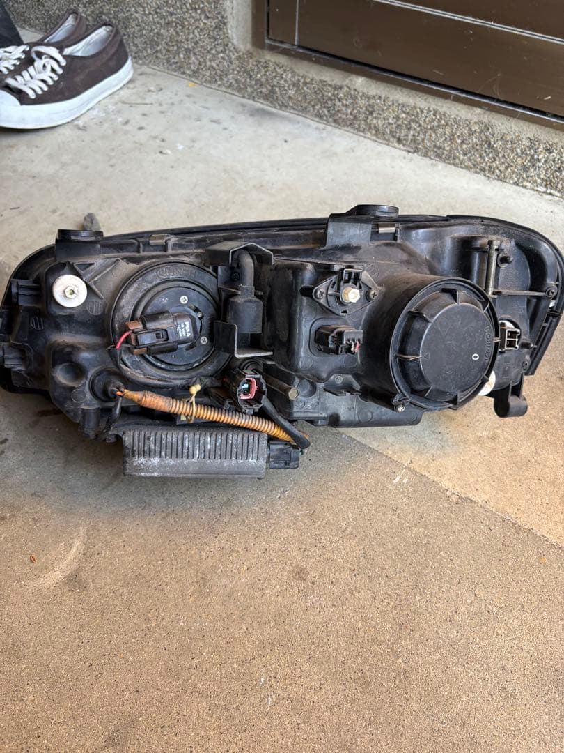 R34 スカイライン　ヘッドライト　運転席側