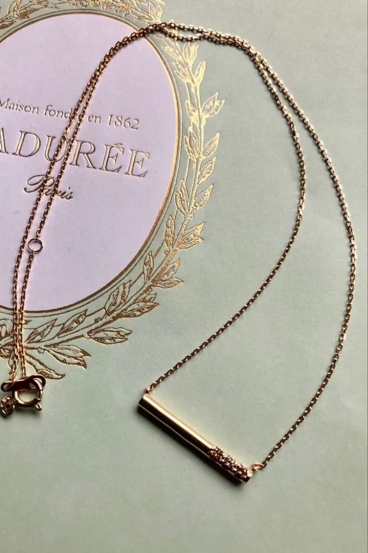 土曜日まで出品！エテ18k ゴールド バータイプネックレス