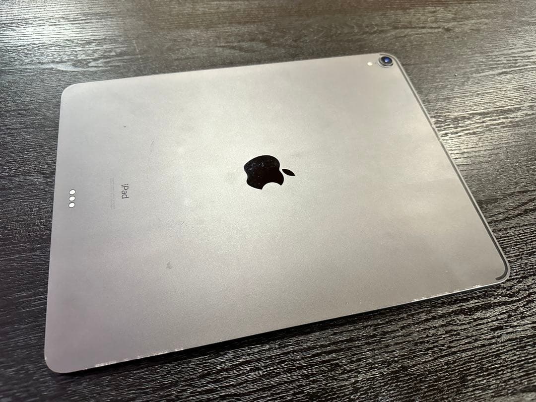 iPad Pro 12.9インチ 1TB 第3世代 Wi-fiモデル +アクセ