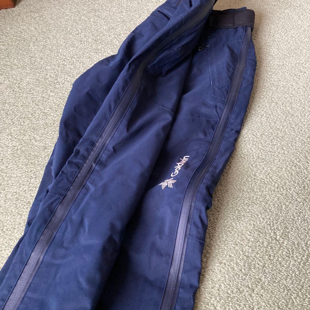 ゴールドウィン　スキーウェア S ネイビー　フルサイドオープン