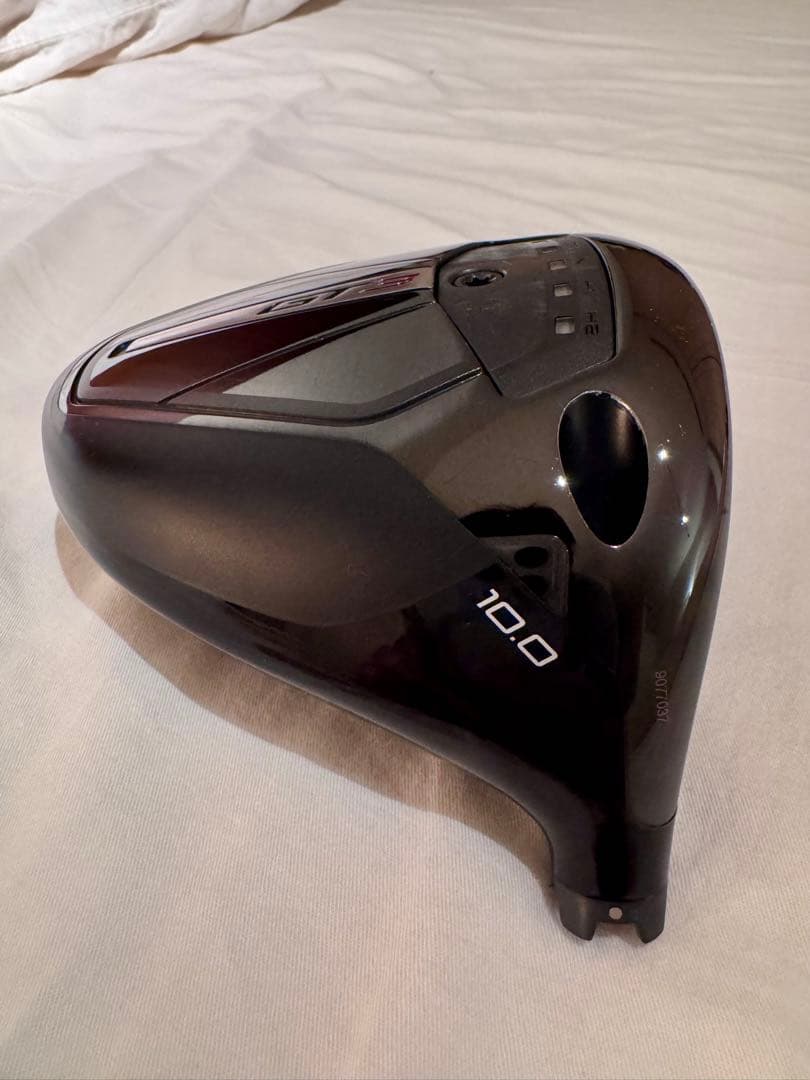 【美品】タイトリストGT3ドライバー10° ヘッドのみ　ヘッドカバー付き