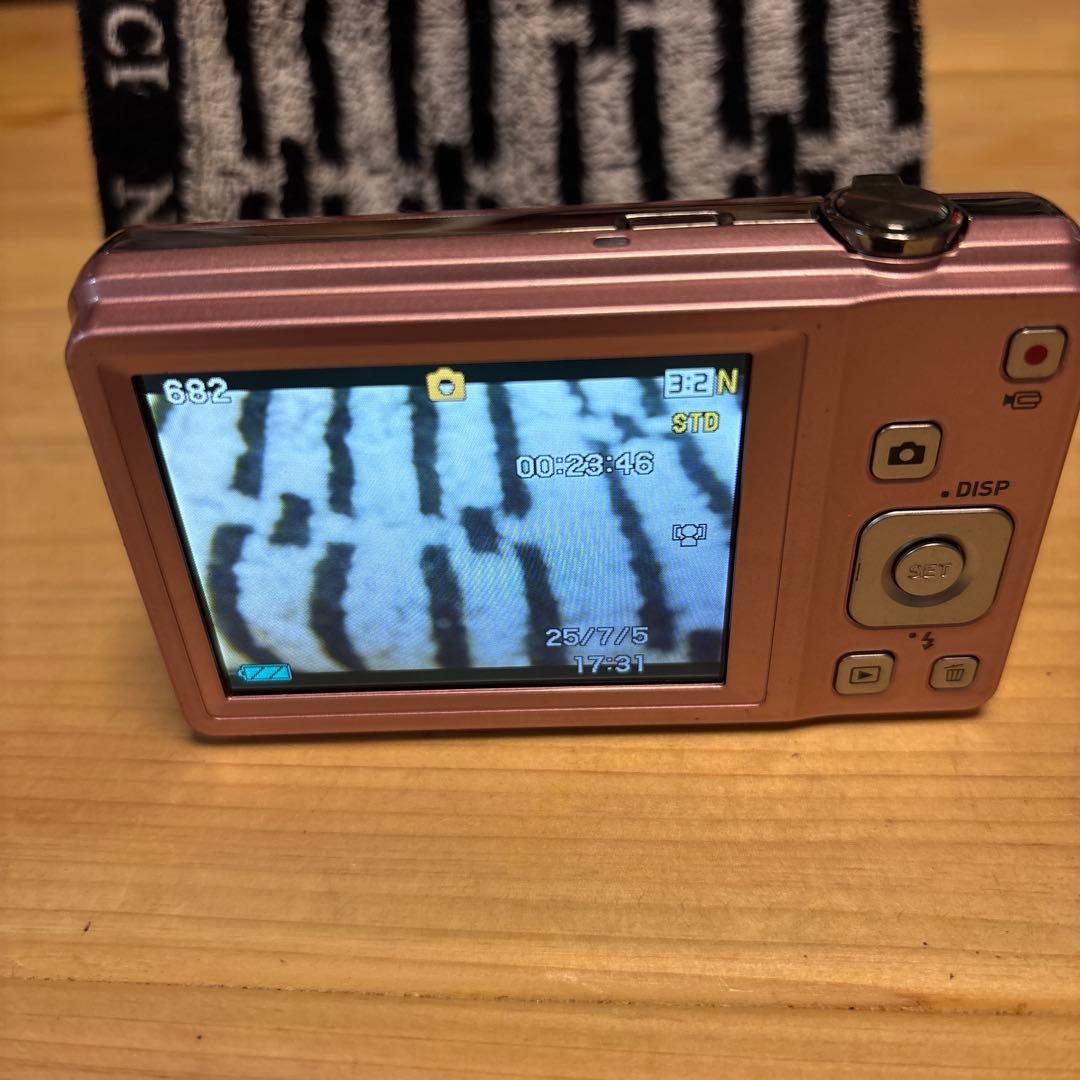 デジタルカメラ　CASIO EX-ZS5 ピンク