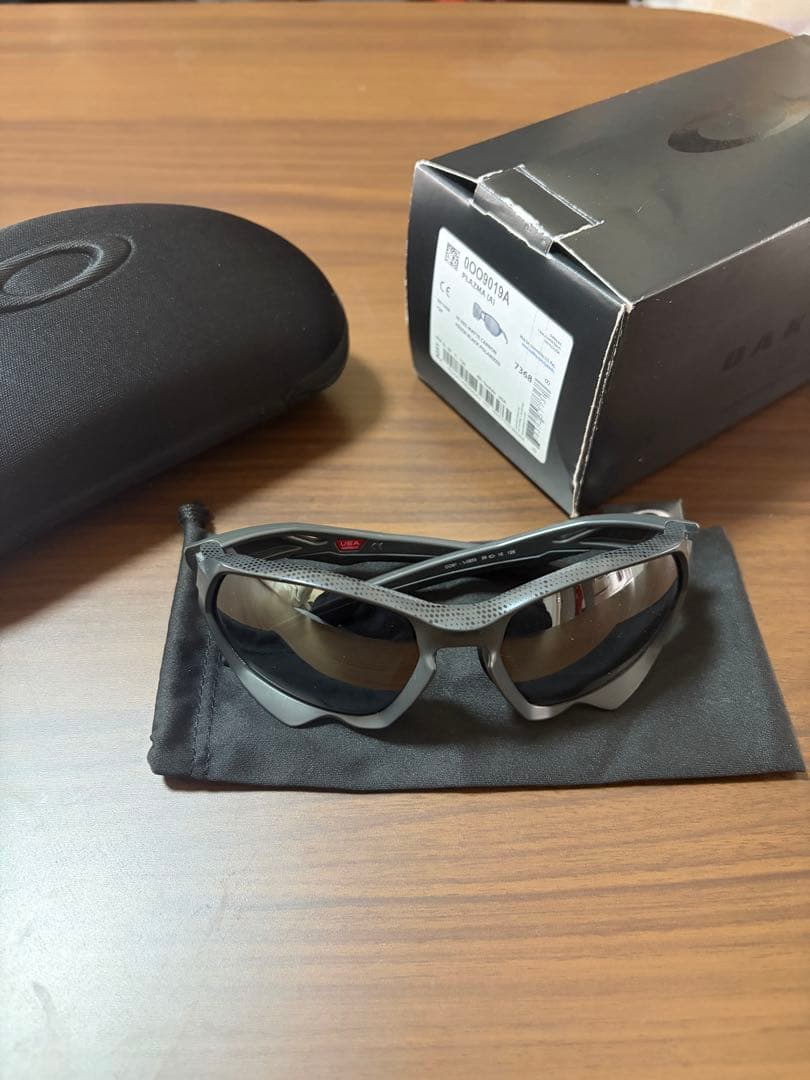 Oakley Plazma サングラス