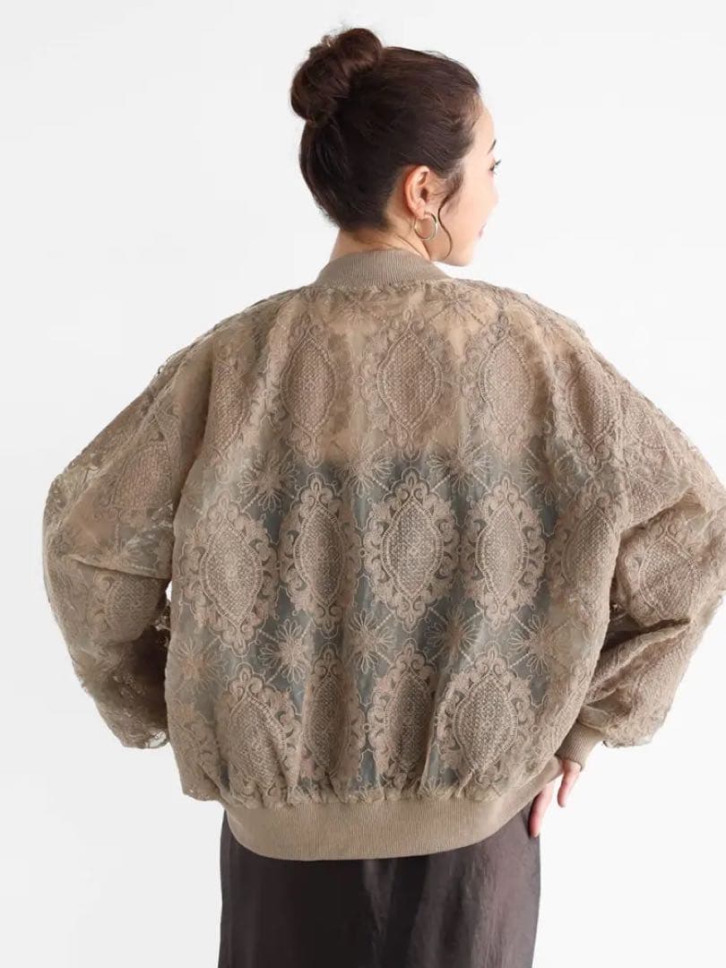 新品★ヤマダヤ　Vin ヴァン　ダブルジップチュールレースブルゾン　ベージュ