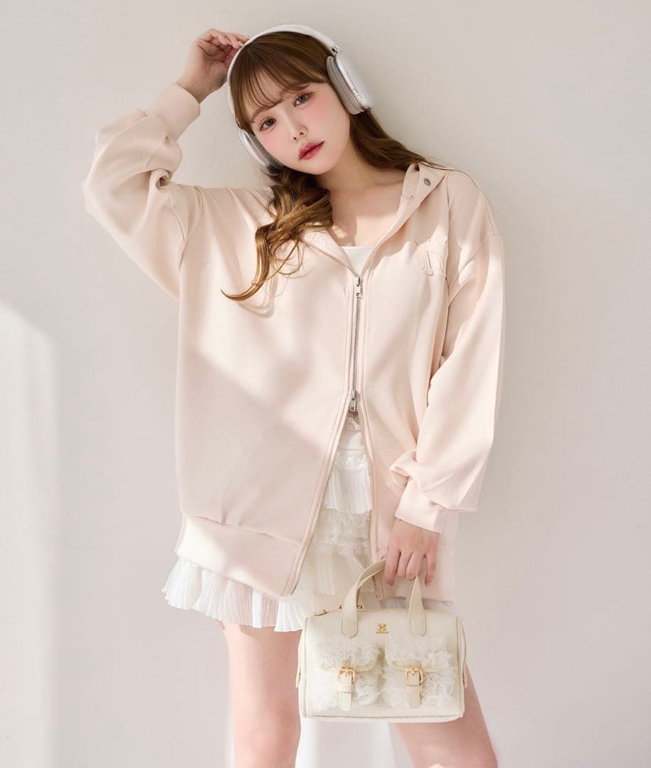 ナイスクラップniceclaup オーバーサイズグリッターパーカー