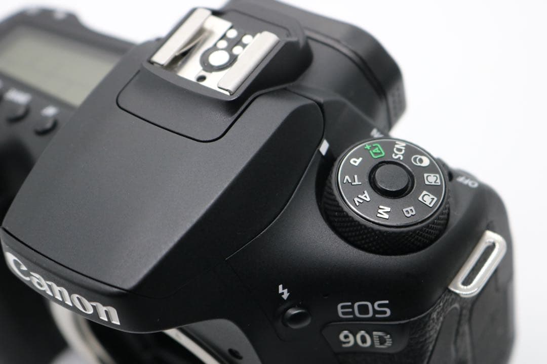 美品 【Canon EOS 90D ダブルレンズセット】 Wi-Fi搭載