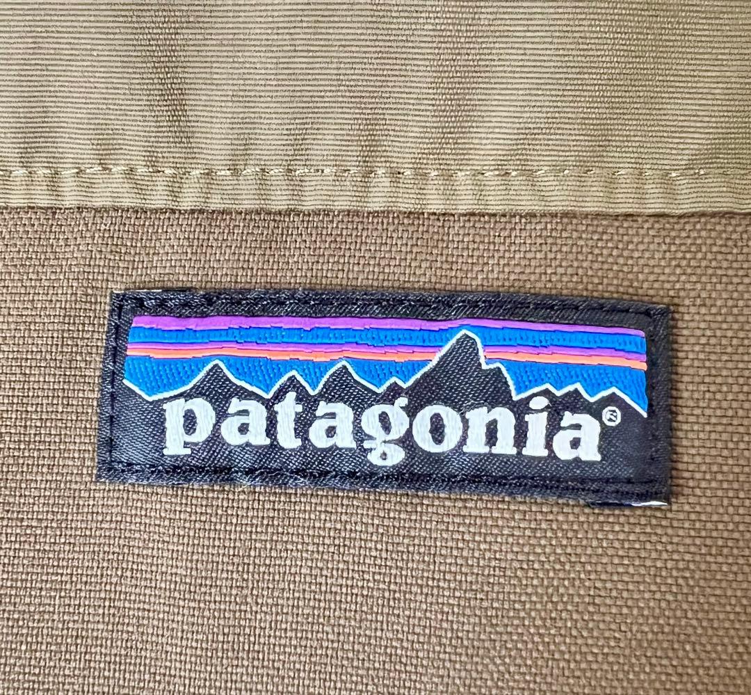 パタゴニア ビビーリバーシブル ダウンベスト