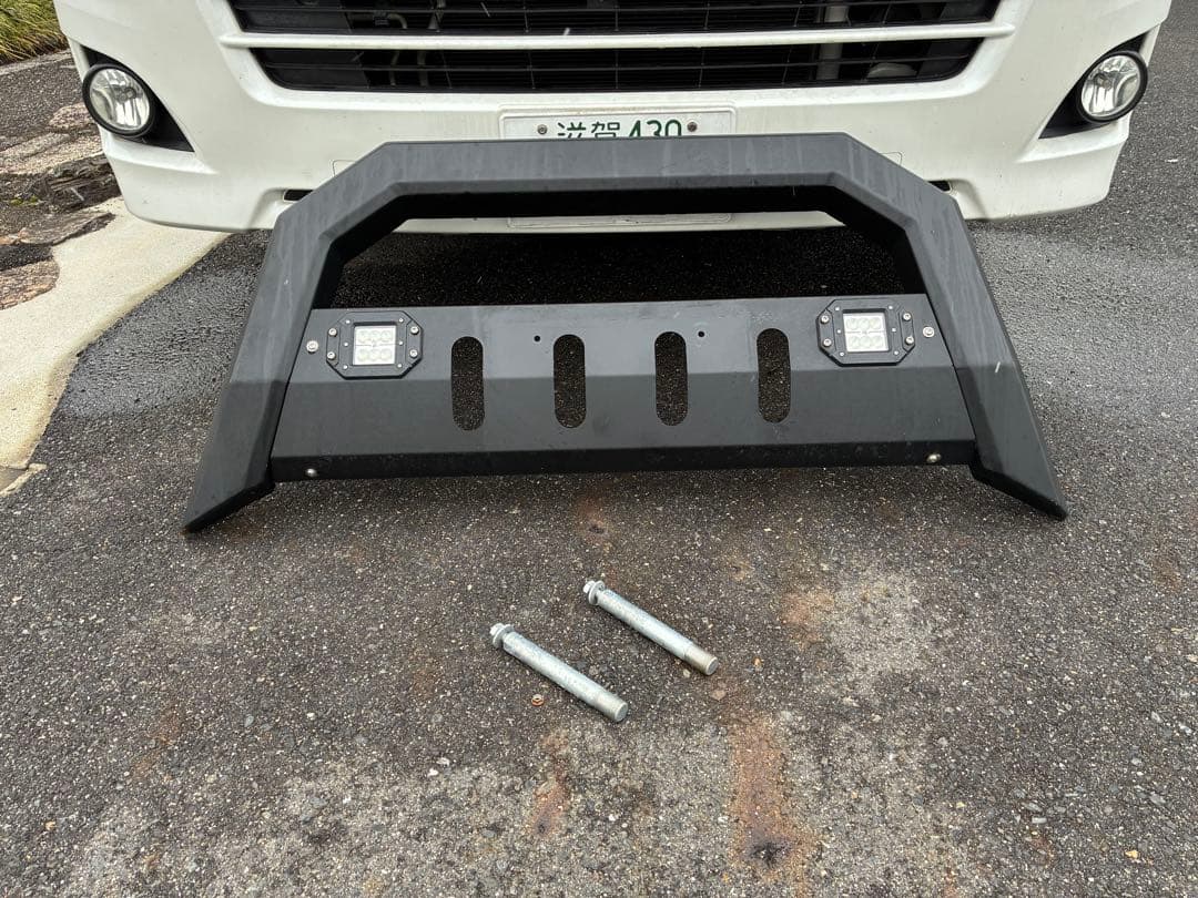 200系　ハイエース　標準　バンパーガード　フォグ付き　マットブラック