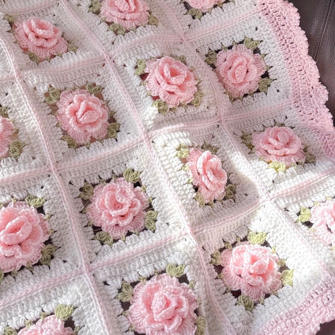 【7】 薔薇 マルチカバー ブランケット 立体花 モチーフ編み