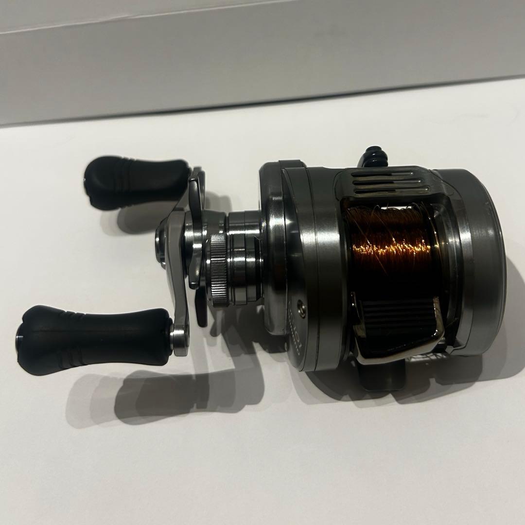 【シマノ 20 カルカッタコンクエスト】