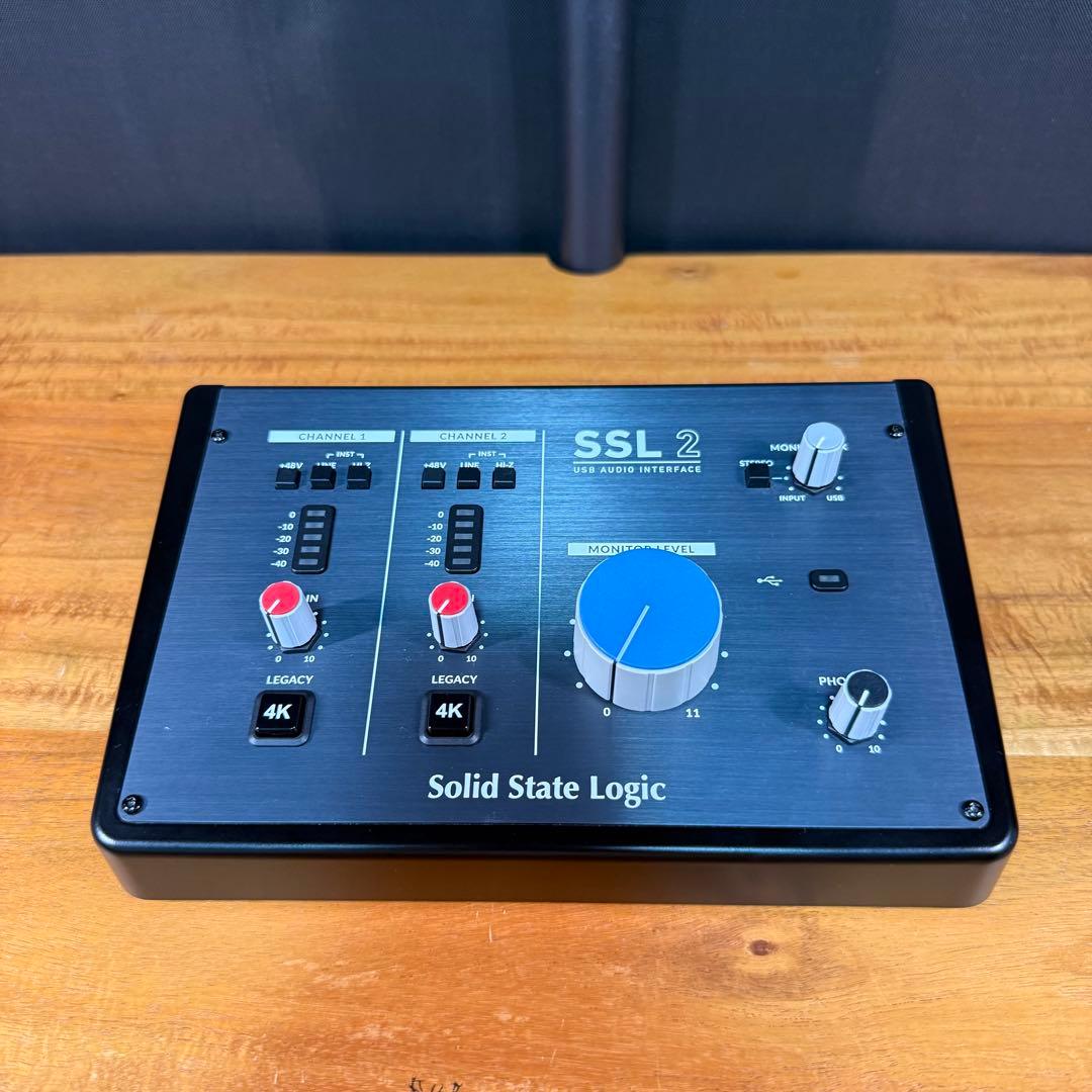 Solid State Logic SSL 2 オーディオインターフェース