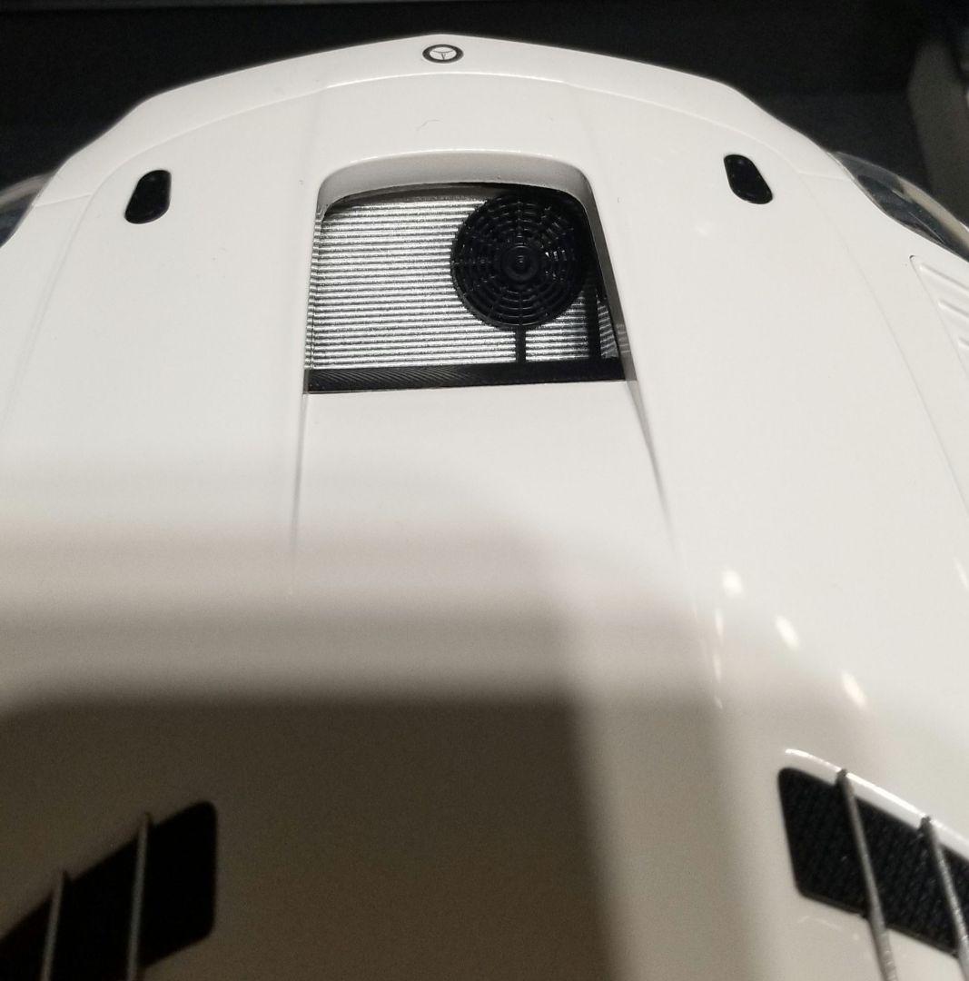 【レア美品】ミニチャンプス 1/18 メルセデスベンツ SLS AMG GT3