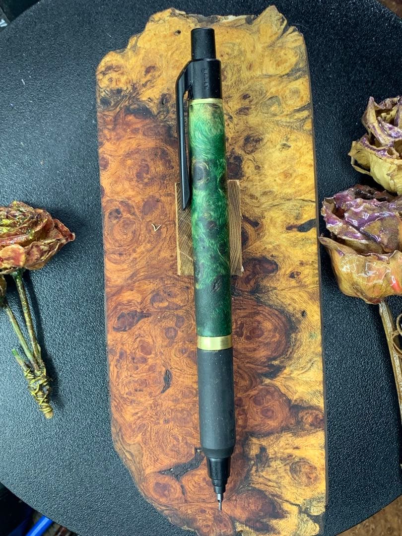 ほやクルトガksグリーンスタビシャープペンシル0.5mm