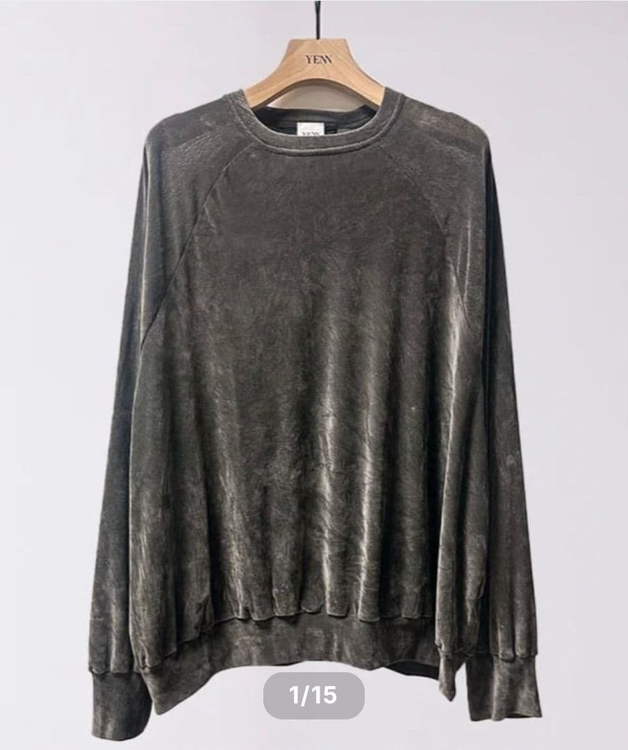 新品タグ付き【YENN】フロッキーチュールプルオーバー　チャコール