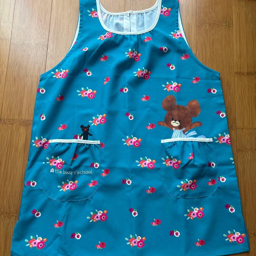 くまのがっこうエプロン