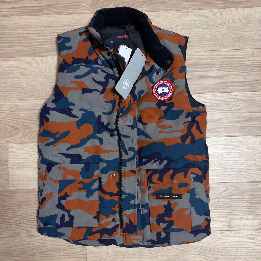 カナダグース　ダウンベスト サイズS