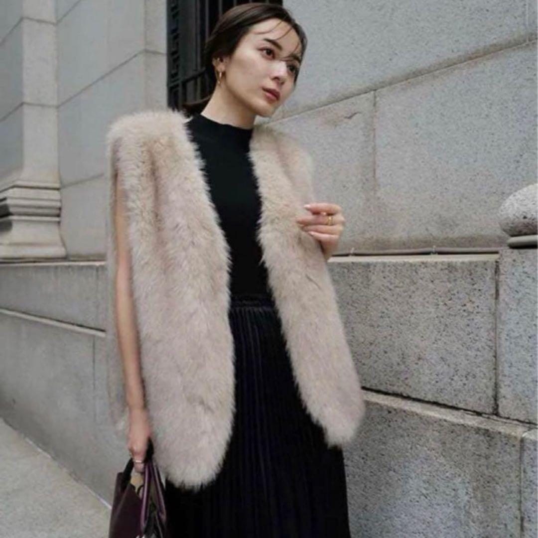 anuans / ファーベスト（グレーベージュ）