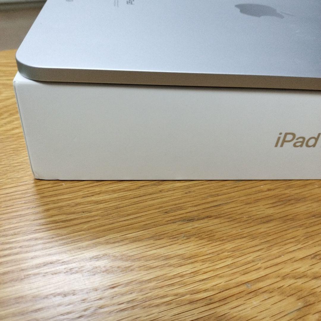 ほぼ新品　iPad第3世代