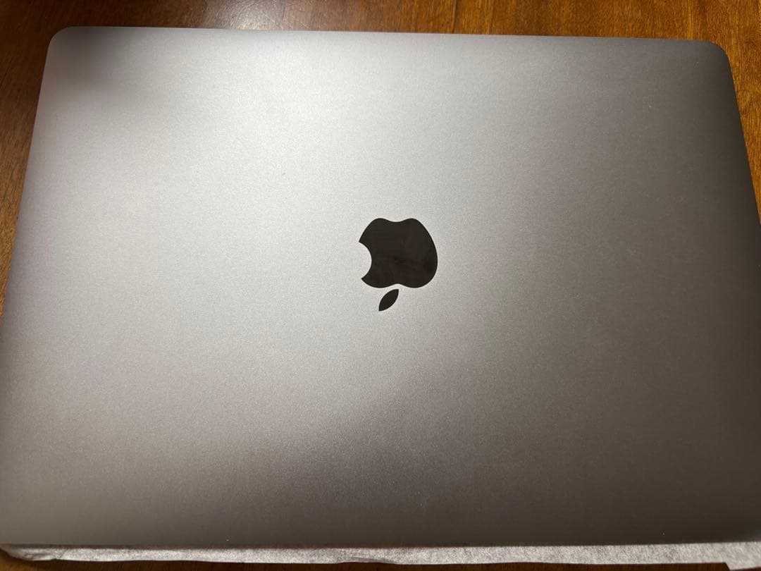 MacBook Air 2020 スペースグレイ 512G M1チップ搭載モデル