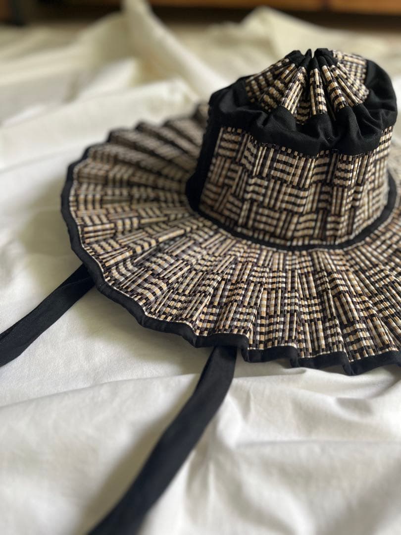 ローナマーレイ　LORNA MURRAY 黒白チェック 麦わら帽子