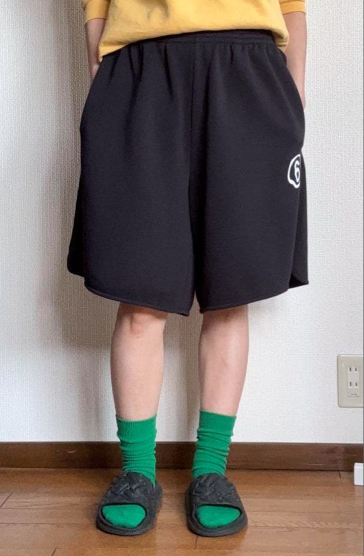 MM6 Maison Margiela(エムエムシックス)ロゴショートパンツ