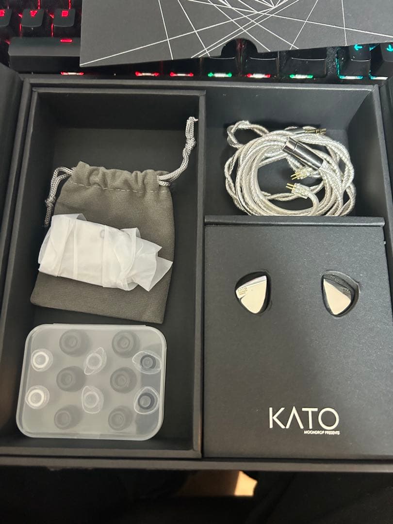 水月雨　ムーンドロップ　KATO