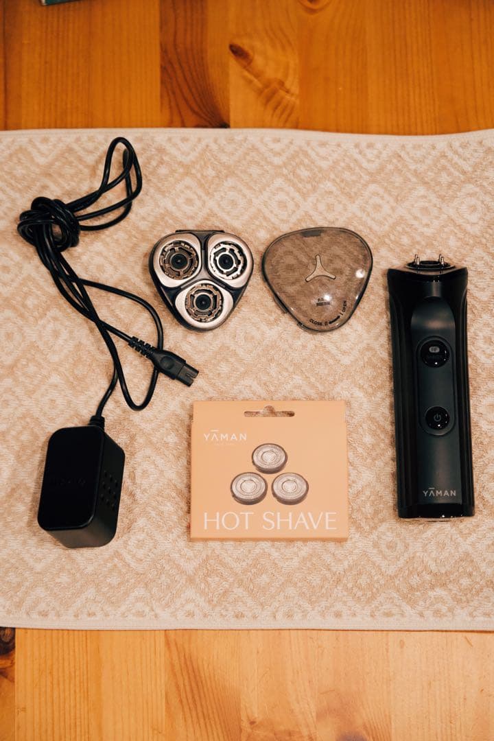 【新品替刃付属】YA-MAN HOT SHAVE メンズシェーバー