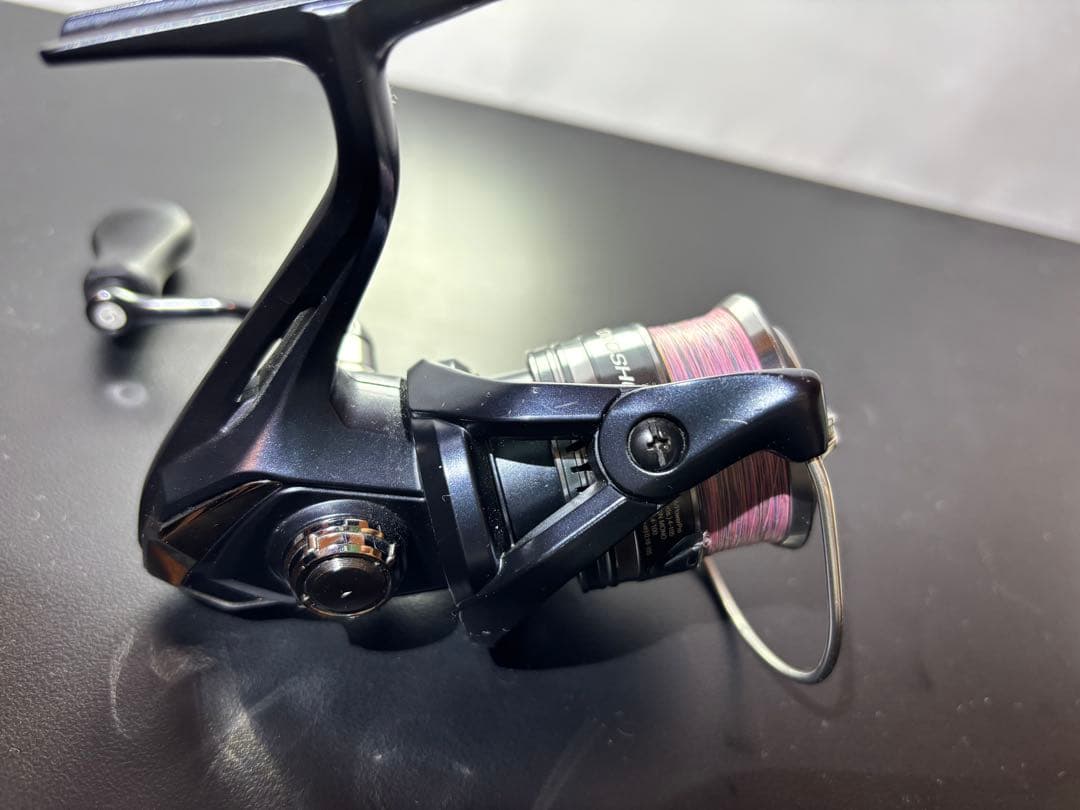 【匿名配送】22ミラベル C2000SHG & 純正替えスプール【シマノ】