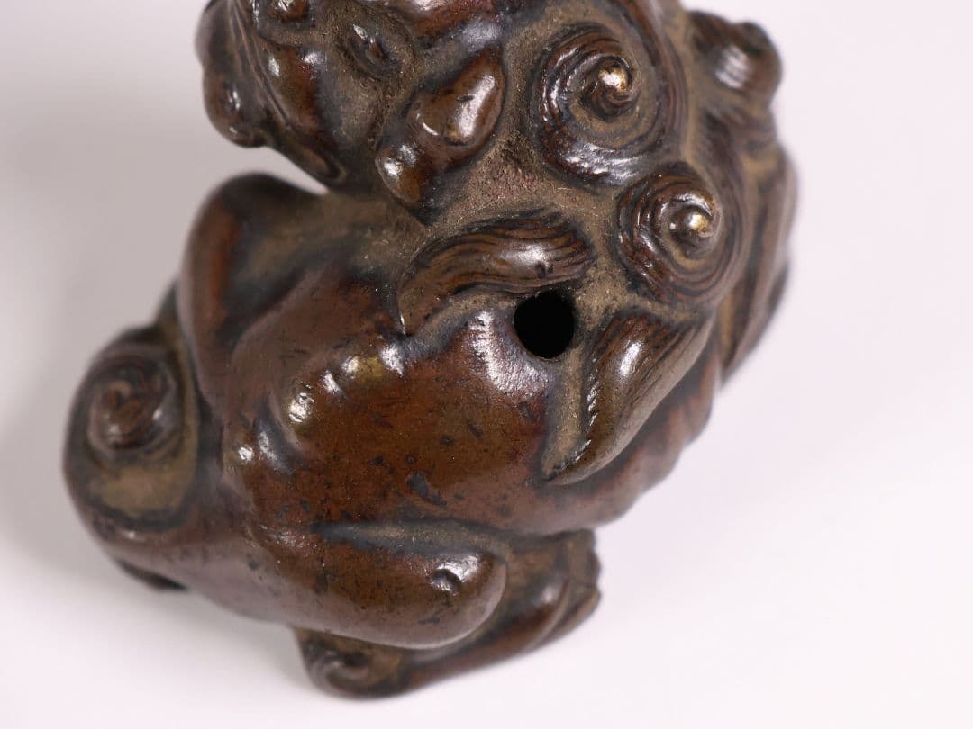 古銅 獅子 置物 5cm 71.4g 木箱入り 時代 金工 根付？【MB109】