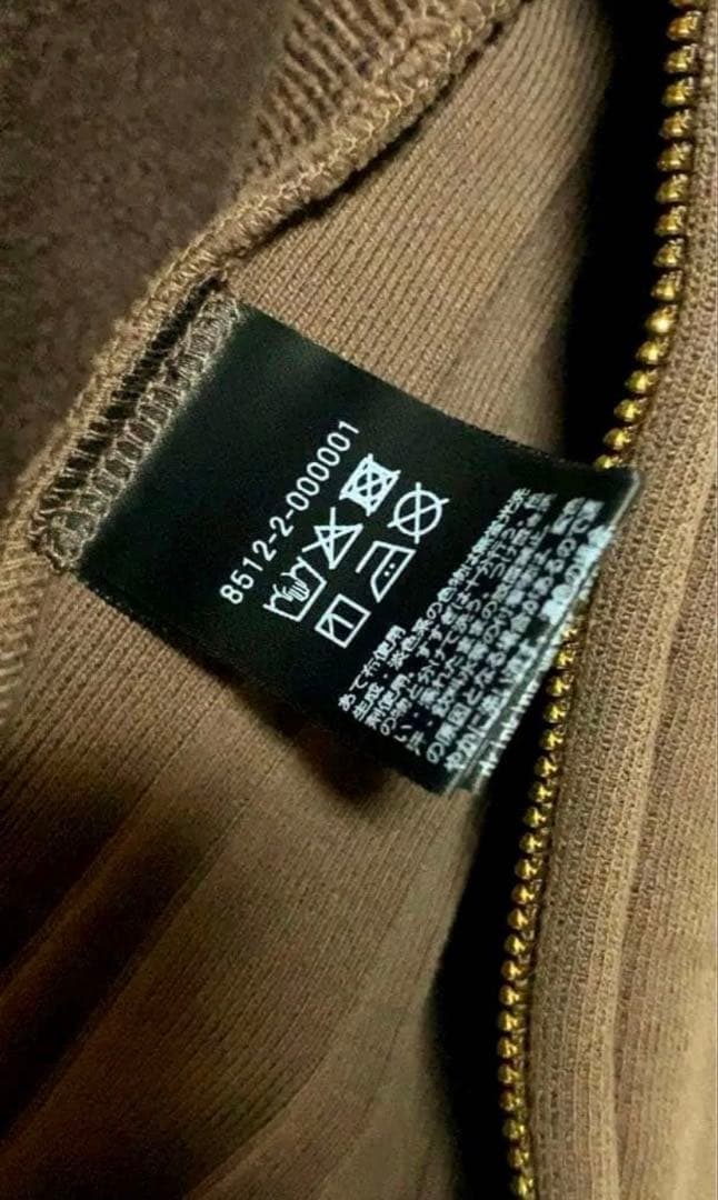 conte コンテ　ジップ パーカー　新品未使用☆