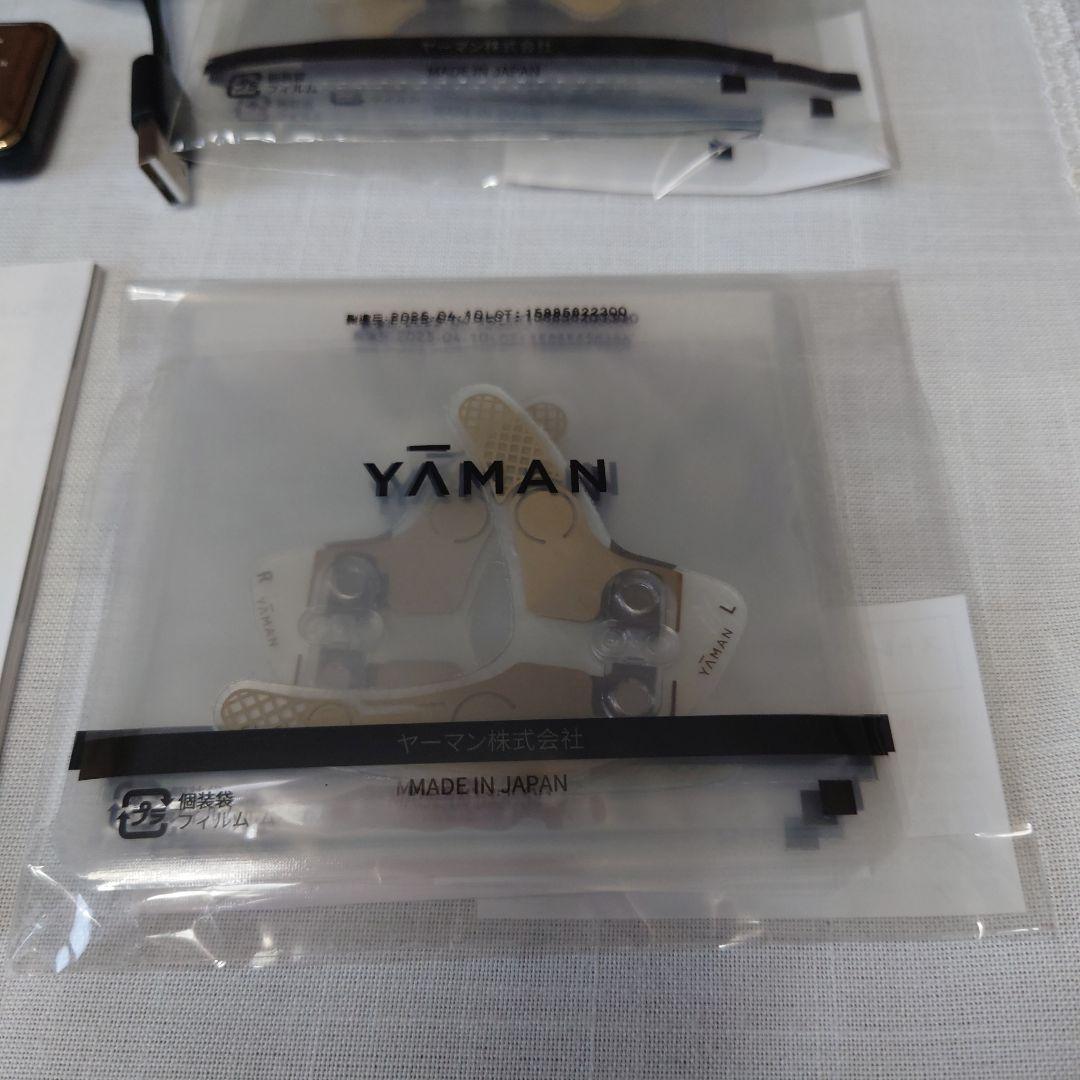 YA-MAN デザインリフトモア本体+フィットシート目もと3セット、口元3セット