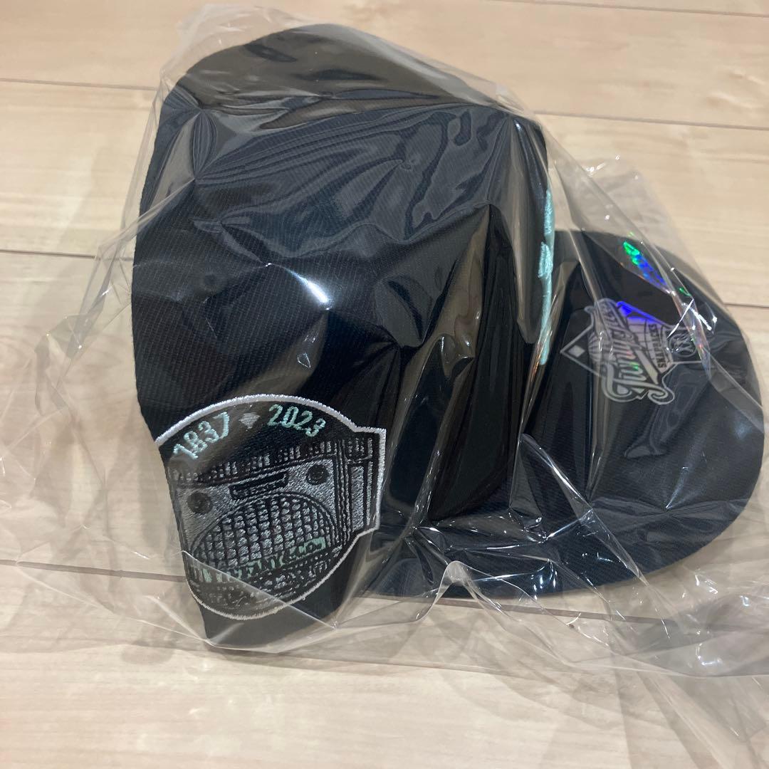 【新品未使用】TWNTY TWO NY TIFFANY SNAPBACK САР