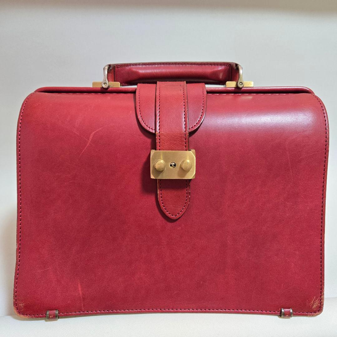 ダレスバッグ　赤　ボルドー　ワインレッド　深紅　ミニ　ドクターバッグ