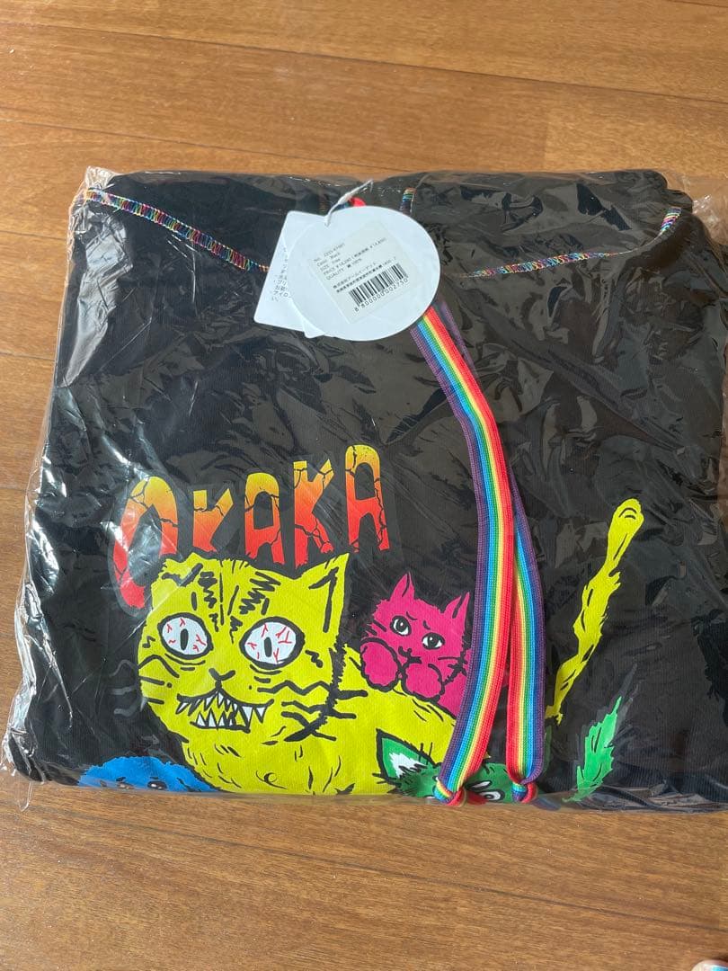 re. 仲里依紗　ギャングオブフォーGOKIGENフーディ　パーカー