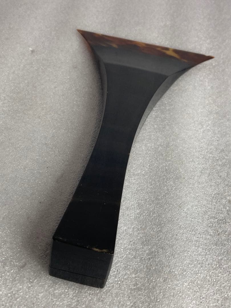 津軽三味線 大きめ 撥 バチ 本鼈甲 黒水牛 一枚甲 天然素材 和楽器