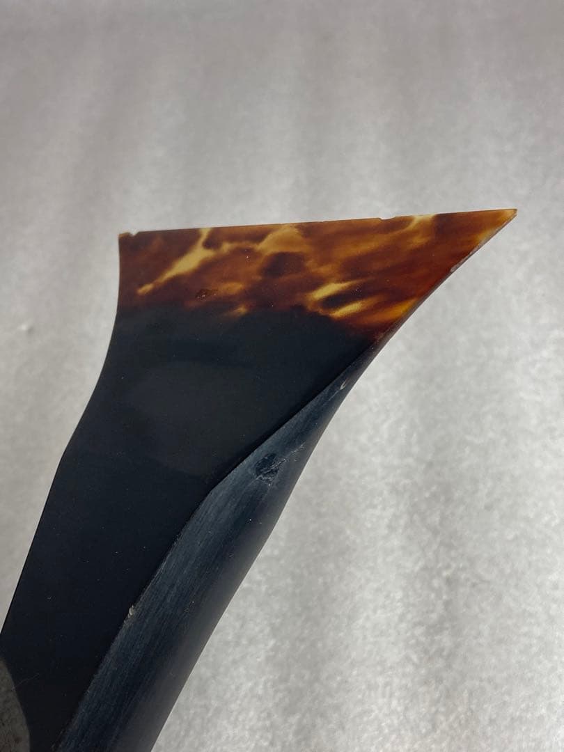 津軽三味線 大きめ 撥 バチ 本鼈甲 黒水牛 一枚甲 天然素材 和楽器