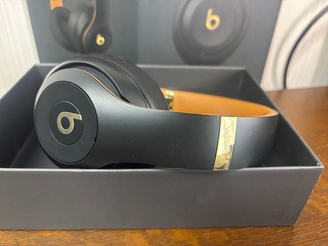 BEATS STUDIO3 WIRELESSミッドナイトブラック