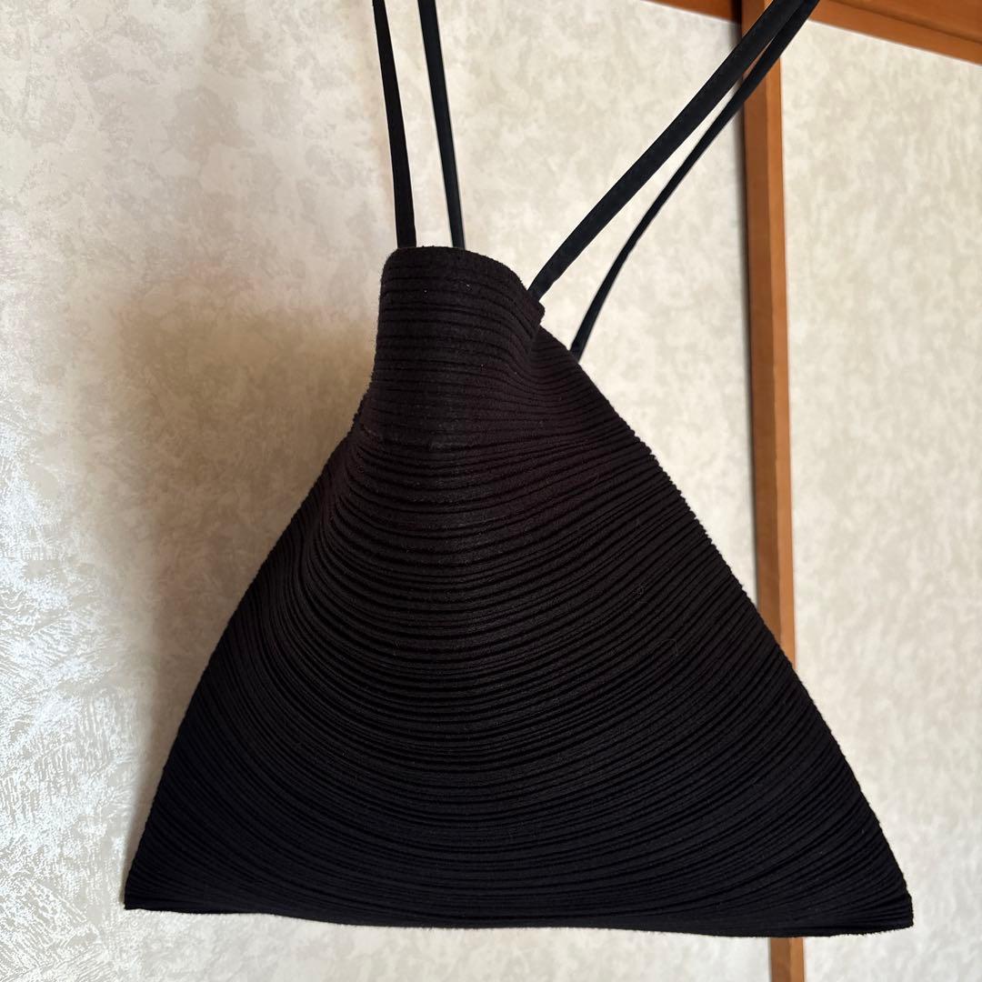 PLEATS PLEASE✨変形 トライアングル ハンドバッグ