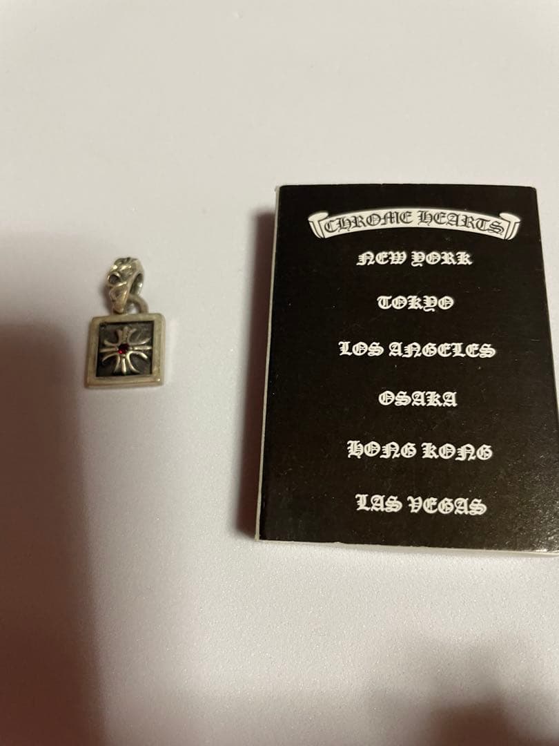 クロムハーツ　フレームドCHルビー