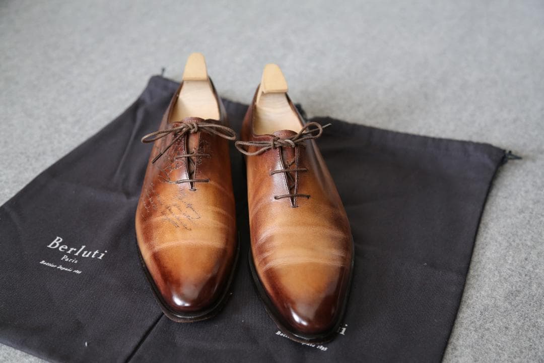 Berlutiアレッサンドロ ガレ ブラウン ドレスシューズ