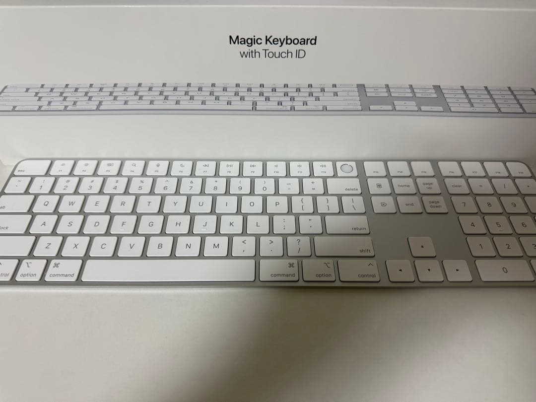 【美品】Mac mini M4 512GB + Magic Keyboard