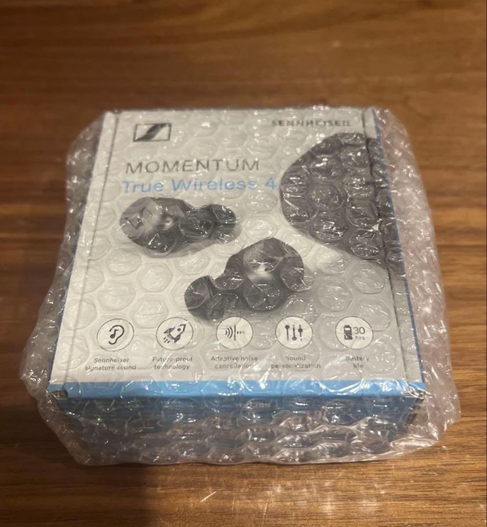 ま*ぼ様 『保証書あり・新品・未開封』MOMENTUM True Wireles