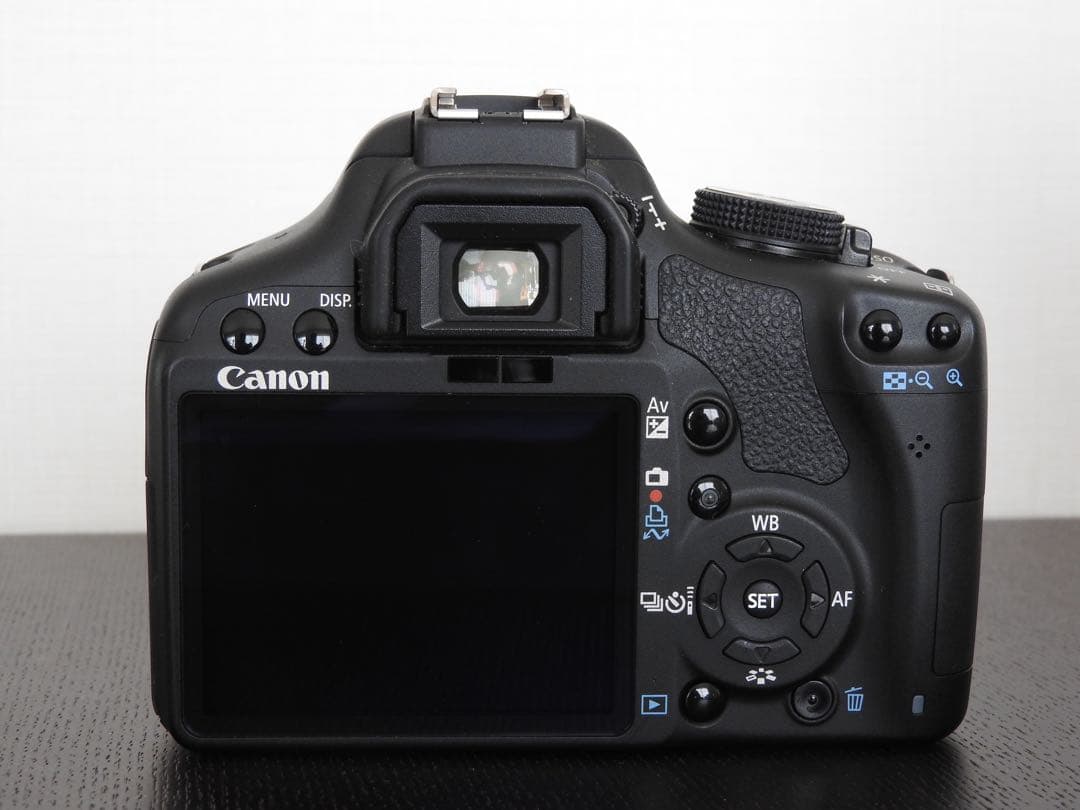 Canon EOS Kiss X3 デジタル一眼レフカメラ 18-55レンズ付き