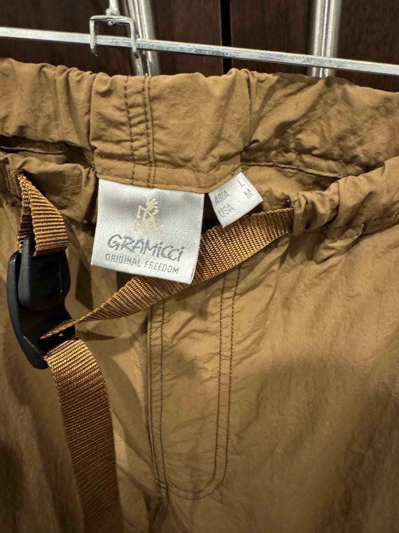 Gramicci ベージュ カーゴパンツ ウエストゴム