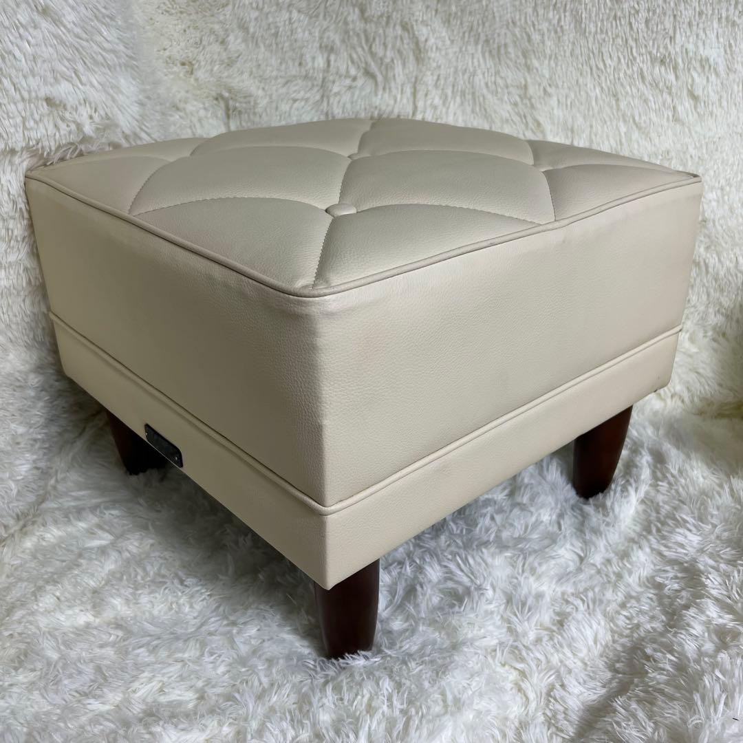 廃盤カラー karimoku カリモク60 オットマン スツール アイボリー