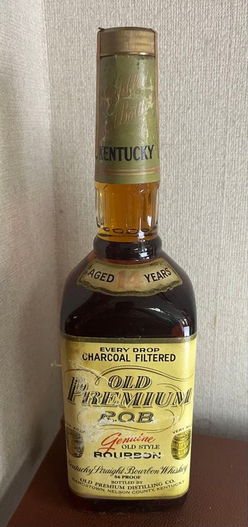 バーボンウイスキー　ジャッキー・ラッセル